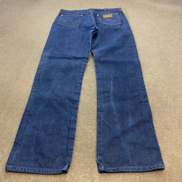 vtg Wrangler Jeans Mens 35x34 Faded Blue 13MWZ Cowboy Cut USA Made 80s Western